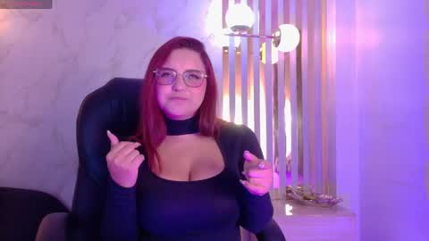 Snapshot of isaa_lopez chatting on April 29, 7:20 pm Isa online show from April 29, 7:20 pm