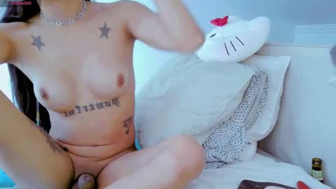 Welcome Hii Im Isa  online show from February 7, 10:29 am