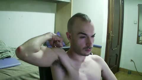 Isaac99c online show from December 4, 3:48 am