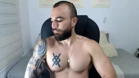 Isaac carter online show from October 3, 11:07 am