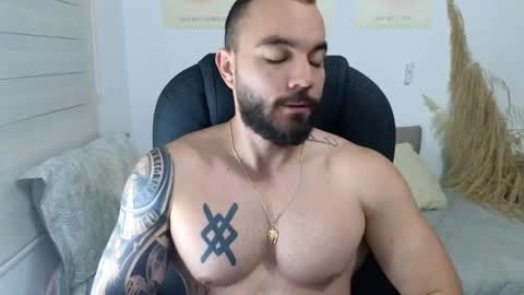 Isaac carter online show from January 6, 11:03 am