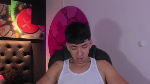 Snapshot of isaac_cryston chatting on September 13, 8:08 pm isaac_cryston online show from September 13, 8:08 pm