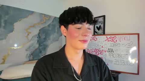 Isaac Kurtt online show from November 11, 7:58 pm