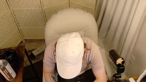 isaac online show from June 1, 1:40 am
