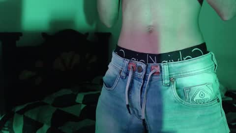 isaac online show from December 2, 12:19 am