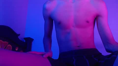 isaac online show from January 22, 7:46 am