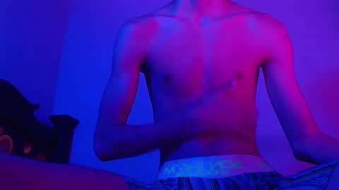 isaac online show from January 26, 11:39 pm