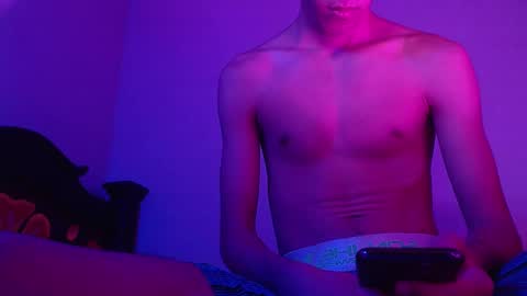 isaac online show from January 27, 8:18 am