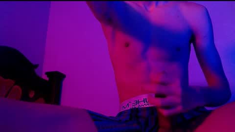 isaac online show from February 22, 7:45 am