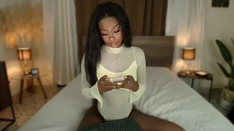 Isaa Coleman online show from March 25, 8:26 pm