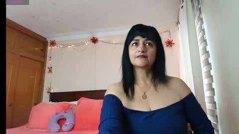 Snapshot of isabeel_sofia01 chatting on May 20, 2:12 pm Isabeel Sofia online show from May 20, 2:12 pm