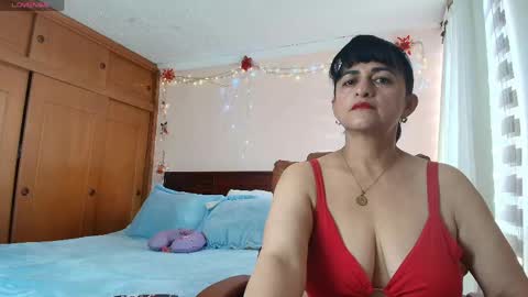 Snapshot of isabeel_sofia01 chatting on May 27, 7:55 pm Isabeel Sofia online show from May 27, 7:55 pm