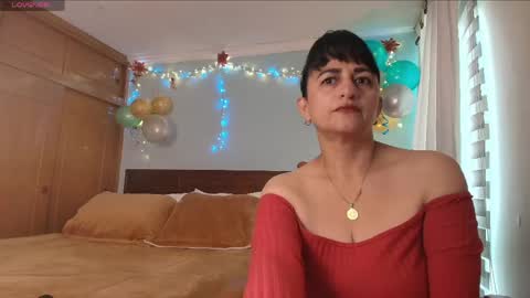 Snapshot of isabeel_sofia01 chatting on June 7, 12:20 pm Isabeel Sofia online show from June 7, 12:20 pm