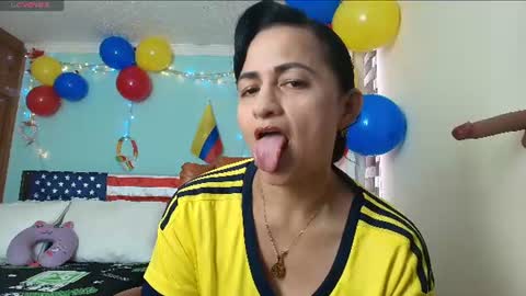 Snapshot of isabeel_sofia01 chatting on June 17, 9:16 pm Isabeel Sofia online show from June 17, 9:16 pm