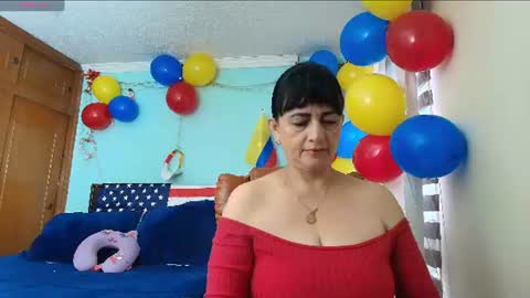 Snapshot of isabeel_sofia01 chatting on June 21, 11:57 am Isabeel Sofia online show from June 21, 11:57 am