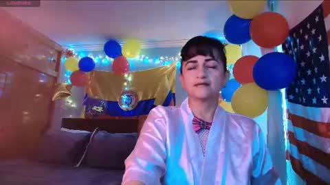 Snapshot of isabeel_sofia01 chatting on July 5, 11:17 am Isabeel Sofia online show from July 5, 11:17 am