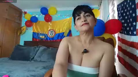 Snapshot of isabeel_sofia01 chatting on July 9, 8:02 pm Isabeel Sofia online show from July 9, 8:02 pm