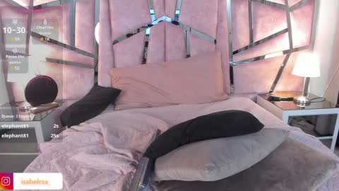 Isabel online show from December 28, 1:08 am