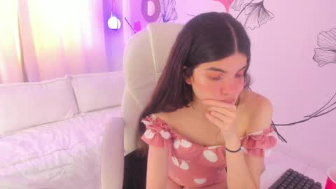 Snapshot of isabela_fiorelli chatting on March 7, 3:28 pm isabela_fiorelli online show from March 7, 3:28 pm