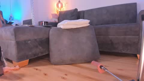 Isabela online show from October 17, 12:08 pm