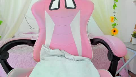 ISA online show from January 25, 4:45 am