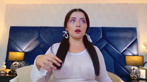 Snapshot of isabelacampbell_ chatting on April 13, 6:57 pm IsabelaCampbell online show from April 13, 6:57 pm