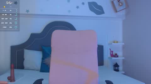 Isa  online show from January 24, 9:47 pm