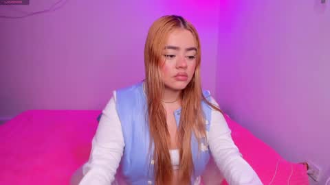 Snapshot of isabella_arias1 chatting on January 7, 4:29 am Isabella Arias online show from January 7, 4:29 am