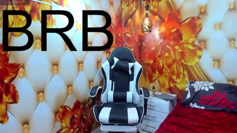 Snapshot of isabella_barbie chatting on February 20, 6:26 am sabella barbie online show from February 20, 6:26 am