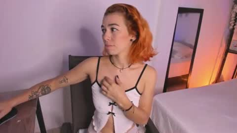 isabella online show from November 4, 5:12 pm