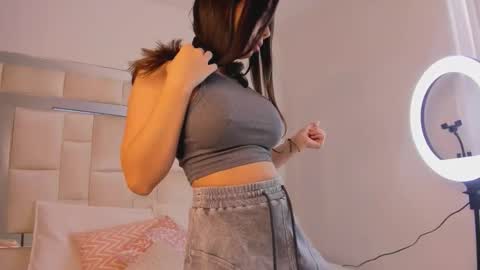 isabella_gomez11 online show from December 5, 4:14 pm