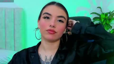 ISABELLA online show from June 13, 6:39 pm