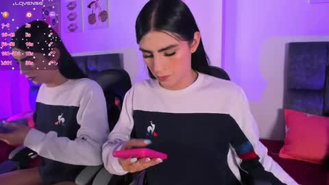 Isabella Moon9 online show from April 13, 11:48 am