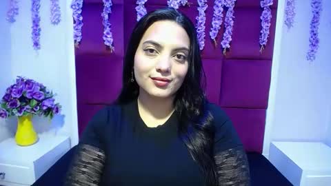 Snapshot of isabella_mora_ chatting on June 9, 3:18 am Isabella online show from June 9, 3:18 am