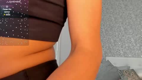 Snapshot of isabella_roberts13 chatting on February 11, 7:59 pm isa online show from February 11, 7:59 pm