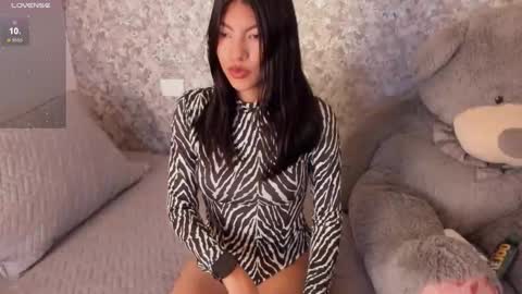 Snapshot of isabella_roberts13 chatting on March 8, 8:14 pm isa online show from March 8, 8:14 pm