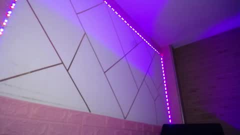 isabella_roseee online show from January 15, 8:45 pm