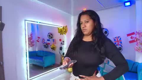 Snapshot of isabella_rows chatting on June 27, 7:30 pm Isabella online show from June 27, 7:30 pm