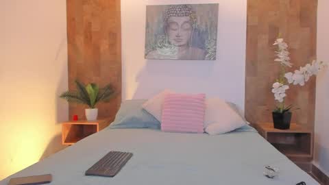 isabella_winkler online show from April 7, 11:54 am