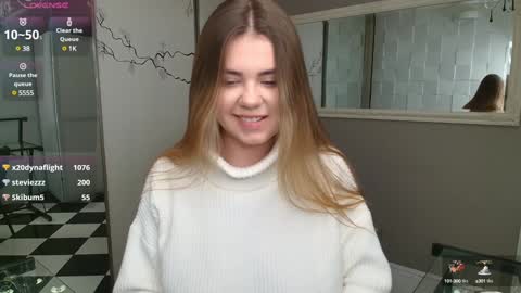 Snapshot of isabellabler chatting on December 17, 4:00 pm isabellabler online show from December 17, 4:00 pm