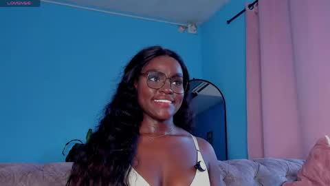    v online show from April 20, 10:55 pm