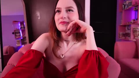 isabellacrz online show from December 16, 4:45 am
