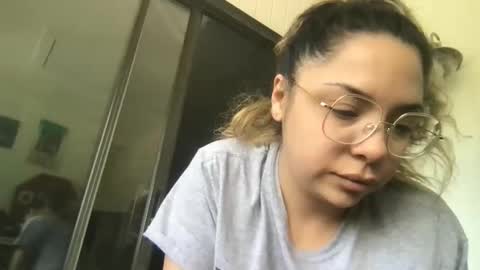 Snapshot of isabellaelizabeth chatting on March 29, 4:29 pm isabellaelizabeth online show from March 29, 4:29 pm