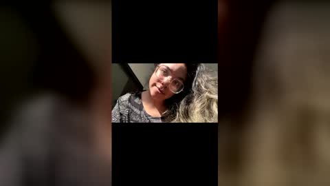 Snapshot of isabellaelizabeth chatting on April 5, 8:50 pm isabellaelizabeth online show from April 5, 8:50 pm