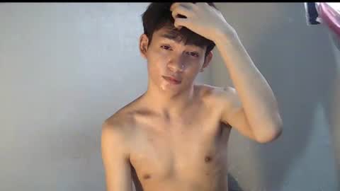 Snapshot of isabellaluvsdaddy chatting on May 6, 2:29 am Isabella online show from May 6, 2:29 am
