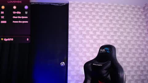 Snapshot of isabellamoutt chatting on February 10, 1:44 pm Isabella Mout online show from February 10, 1:44 pm