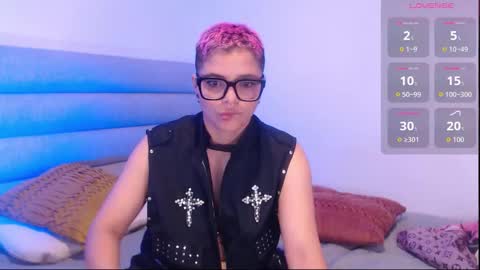 Snapshot of isabellamoutt chatting on October 11, 1:49 am Isabella Mout online show from October 11, 1:49 am