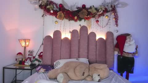  Martina  IG martissmith01 online show from January 5, 5:41 am