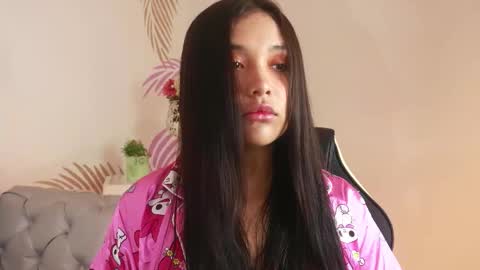   online show from February 24, 12:36 pm