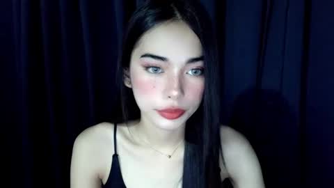 Isabelle online show from December 3, 7:05 am